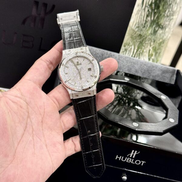 Đồng hồ Hublot chế tác Classic Fusion nam đính full đá Swarovski 42mm - patek seiko omega rado hublot orient rolex patek philippe longine